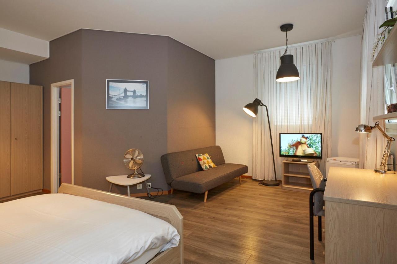 Les Chambres Du Ctn Plan-les-Ouattes Zewnętrze zdjęcie